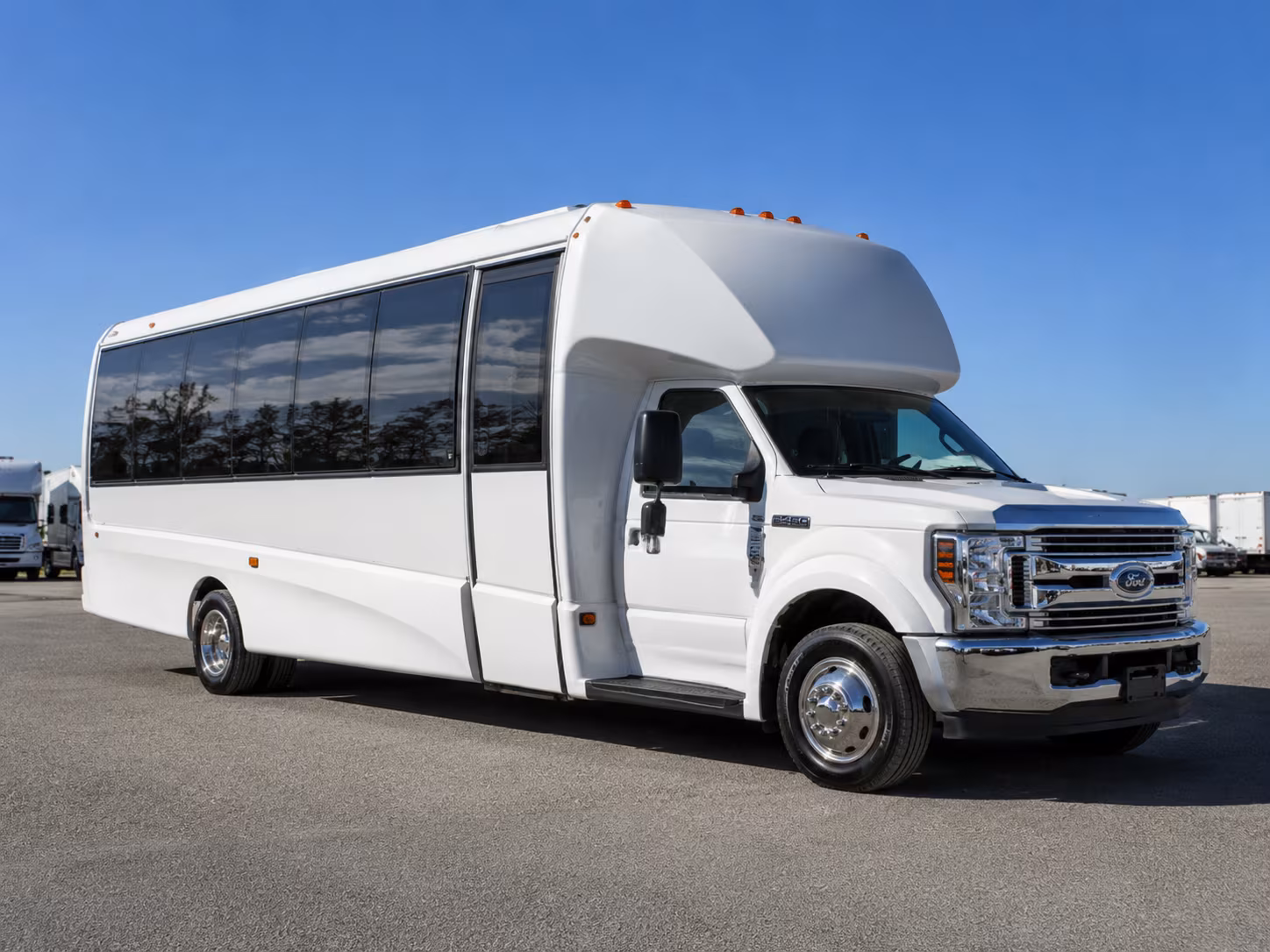 bloomington private event charter bus rentals in bloomington
