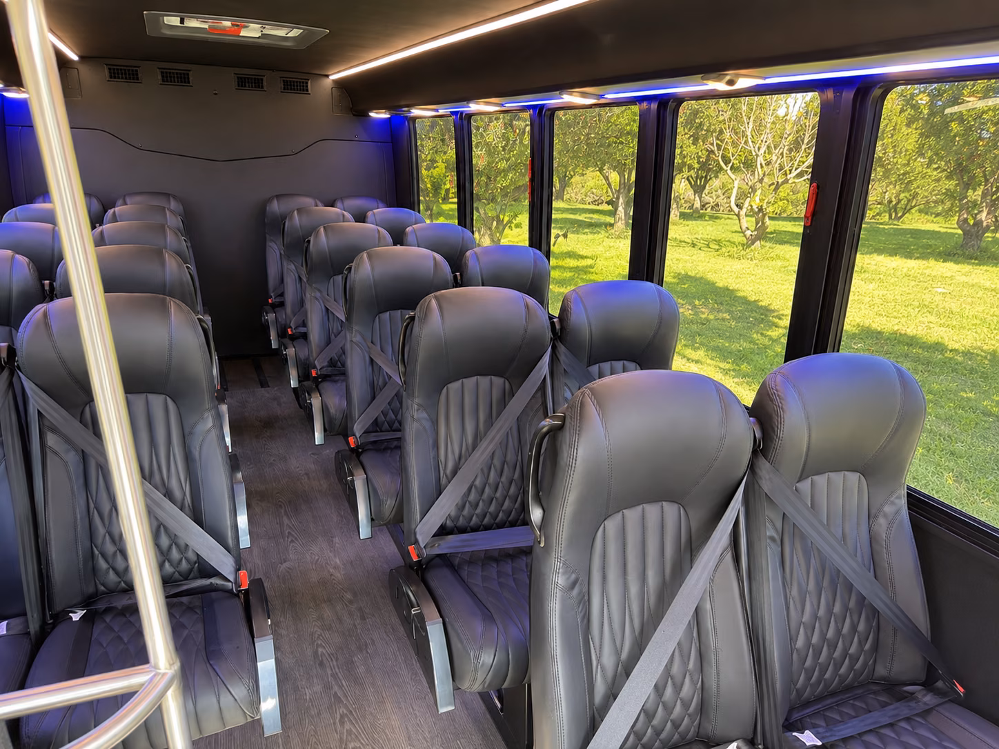 brooklyn park charter bus rentals for brooklyn park school field trips