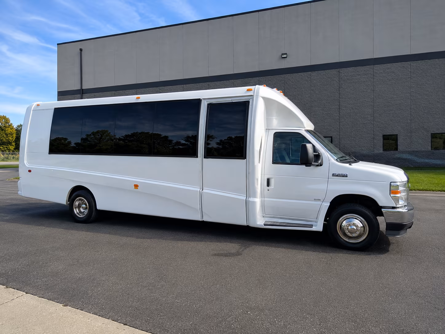 how the type of bus you choose changes the price in burnsville minnesota