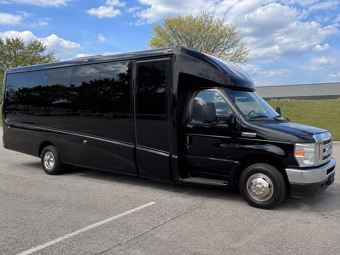 shuttle your guests between burnsville hotels and your venue without the parking headache